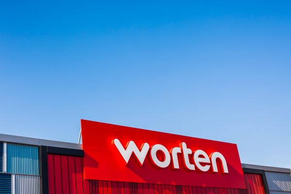 Teléfono tienda Worten